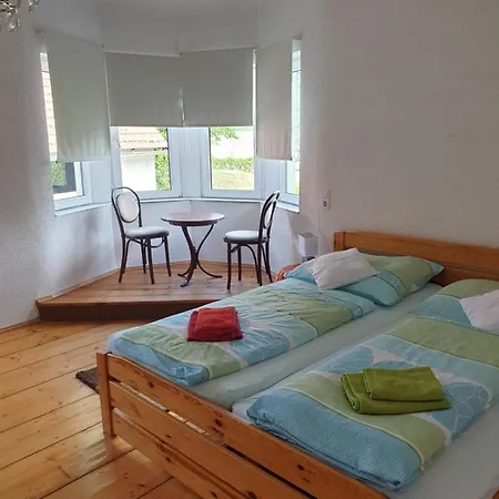 Lerchenhof *