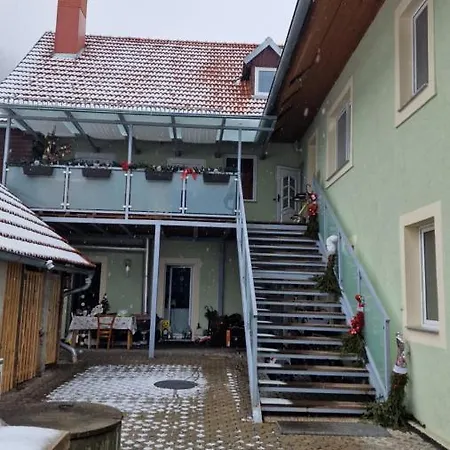 Holiday park Lerchenhof Friesach (Carinthia)