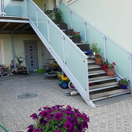 Lerchenhof *